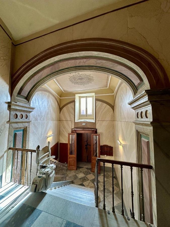 Piazza Carlo Alberto Hotel Cagliari Buitenkant foto