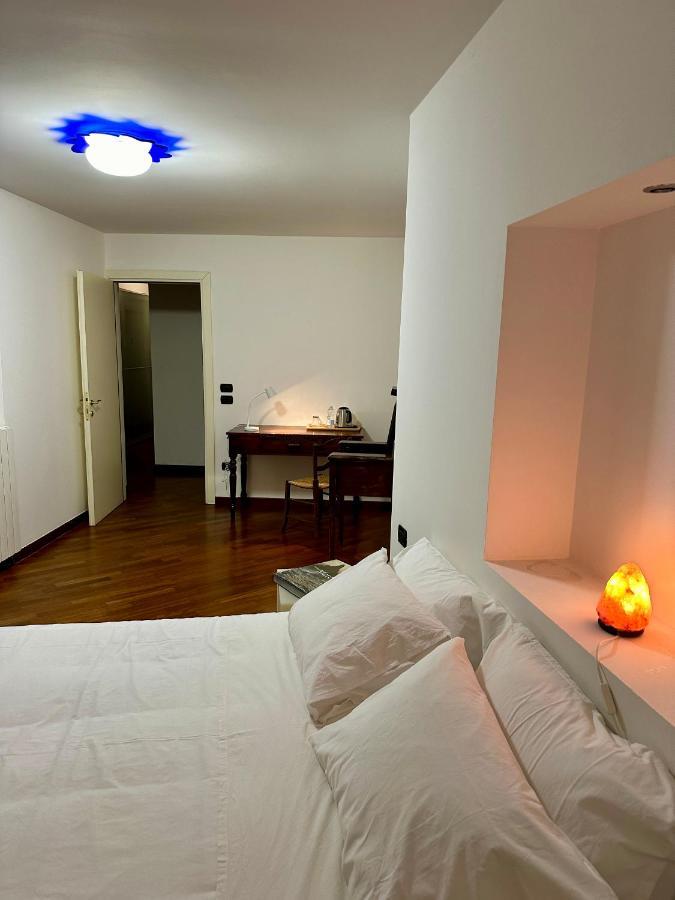 Piazza Carlo Alberto Hotel Cagliari Buitenkant foto