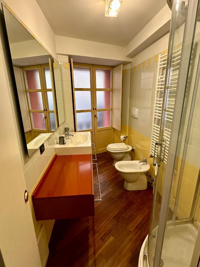 Piazza Carlo Alberto Hotel Cagliari Buitenkant foto