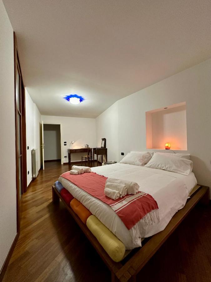 Piazza Carlo Alberto Hotel Cagliari Buitenkant foto